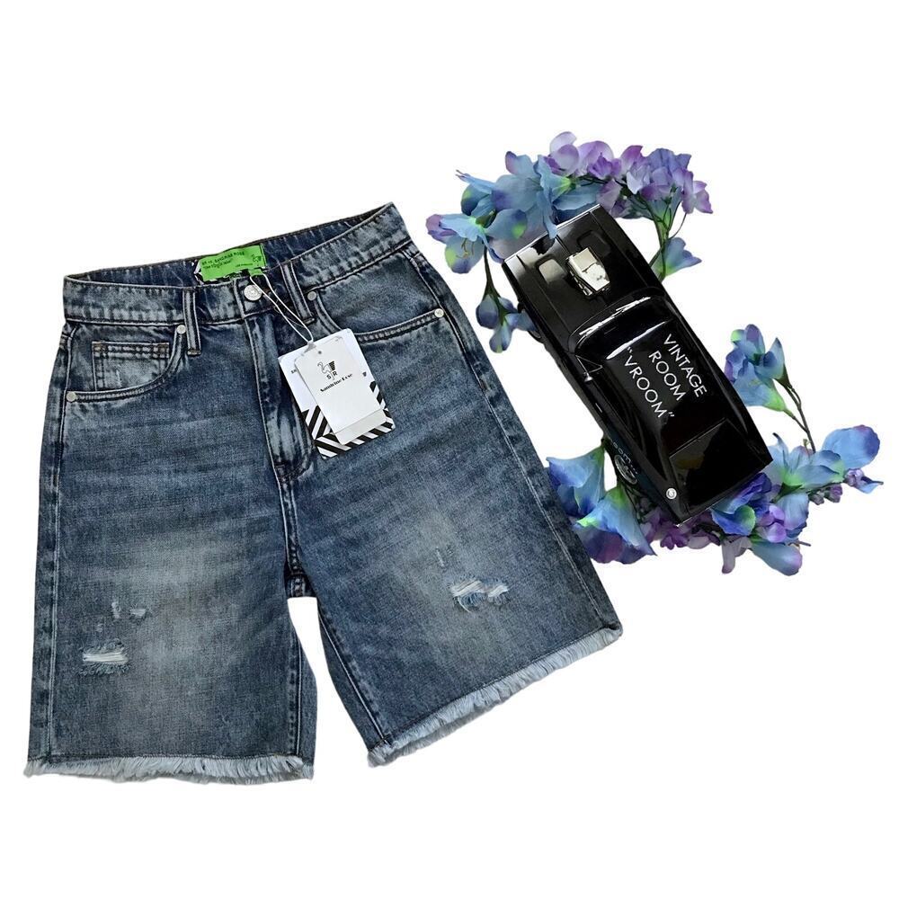 Free People Sandrine Rose NWT Medium Wash Jean Shorts Women 27 *See Description*